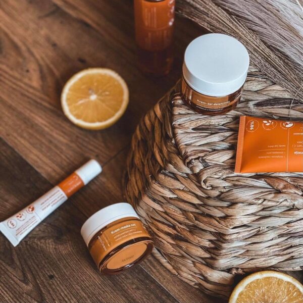 Miraculum C.Asta Illuminating Eye Serum-Balm, kirkastava silmänympärysvoide - Image 2