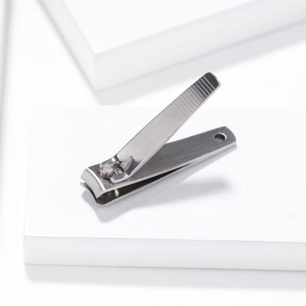 Tweezerman Stainless Steel Fingernail Clipper, leikkuri sormien kynsille - Image 3