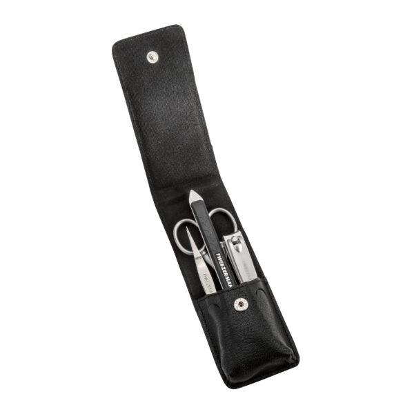 Tweezerman GEAR Essential Grooming Set pakkaus - Image 2