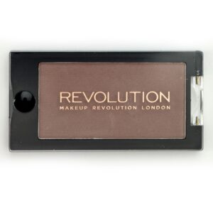 Makeup Revolution Eyeshadow Hung Up