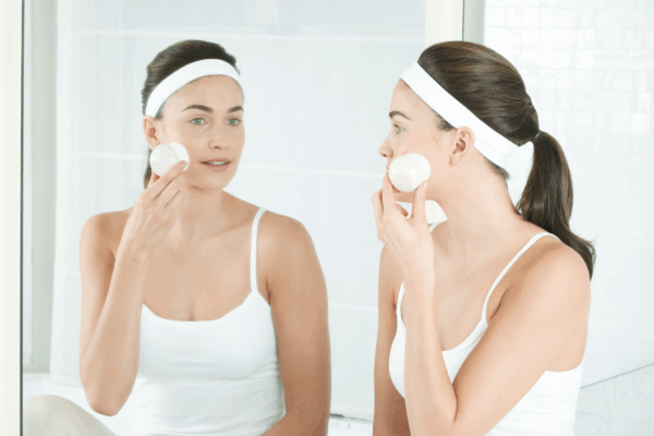 Tweezerman Complexion Cleansing Brush, kasvoharja - Image 3