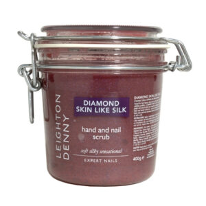 Leighton Denny Diamond Skin Like Silk 400g, timanttipölykäsikuorinta AMMATTITUOTE