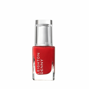 Leighton Denny kynsilakka Flight Club