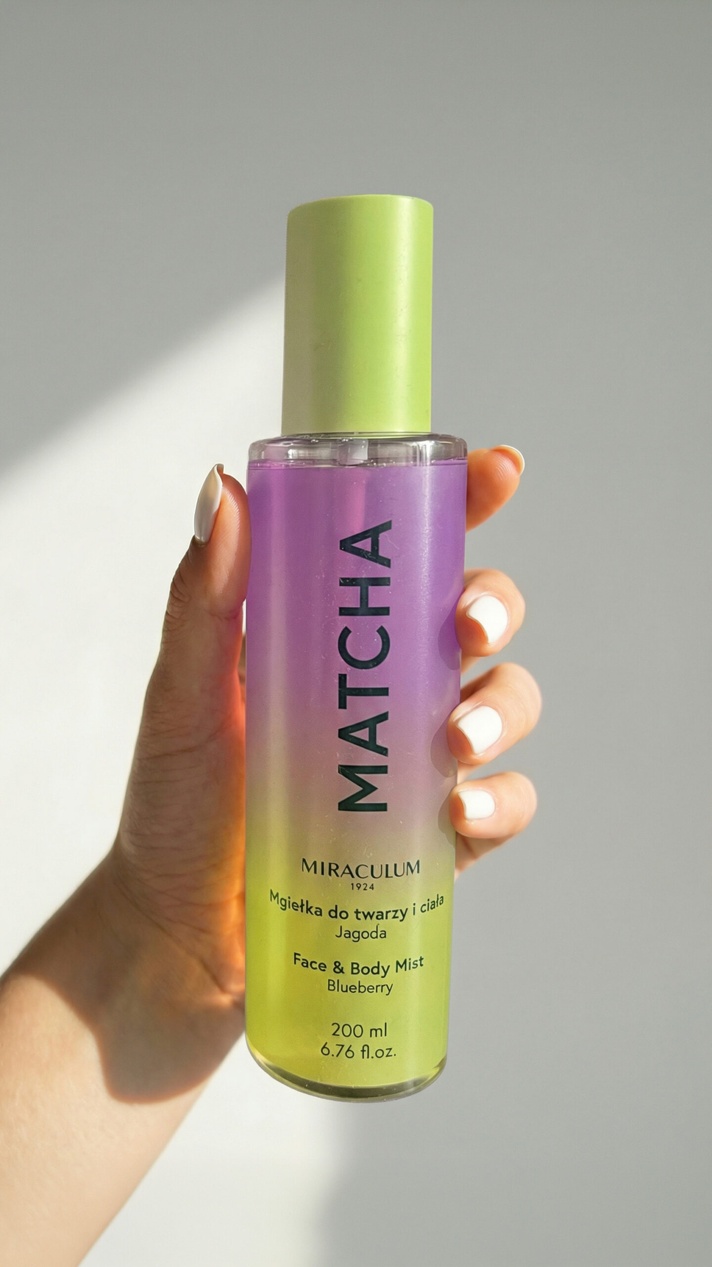 Miraculum Matcha Face & Body Mist Blueberry 200ml, kasvo- ja vartalosuihke - Image 2